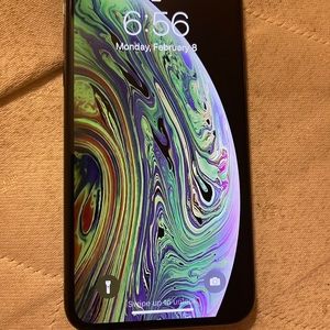 iPhone XS Unlocked 64 GB